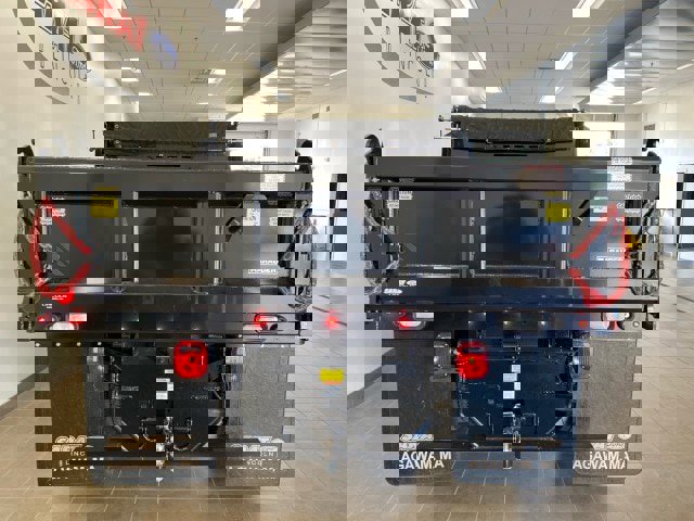 New 2025 Ford F350 XL w/ XL Chrome Package image 6