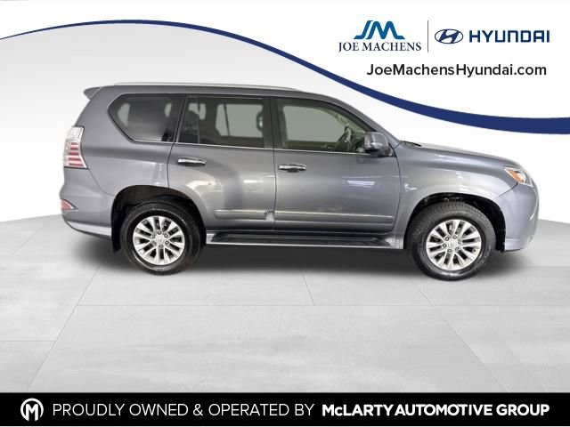 Used 2015 Lexus GX 460 w/ Premium Package AWD/4WD image 4