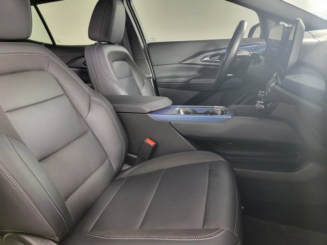 Used 2025 Chevrolet Equinox EV LT FWD image 17