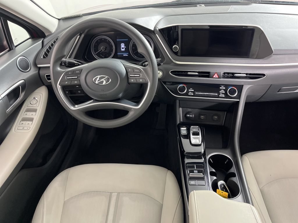 Used 2023 Hyundai Sonata SEL FWD image 4