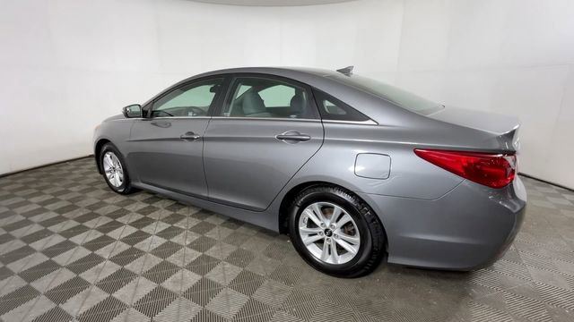 Used 2014 Hyundai Sonata GLS w/ Popular Equipment Group 2 FWD image 7