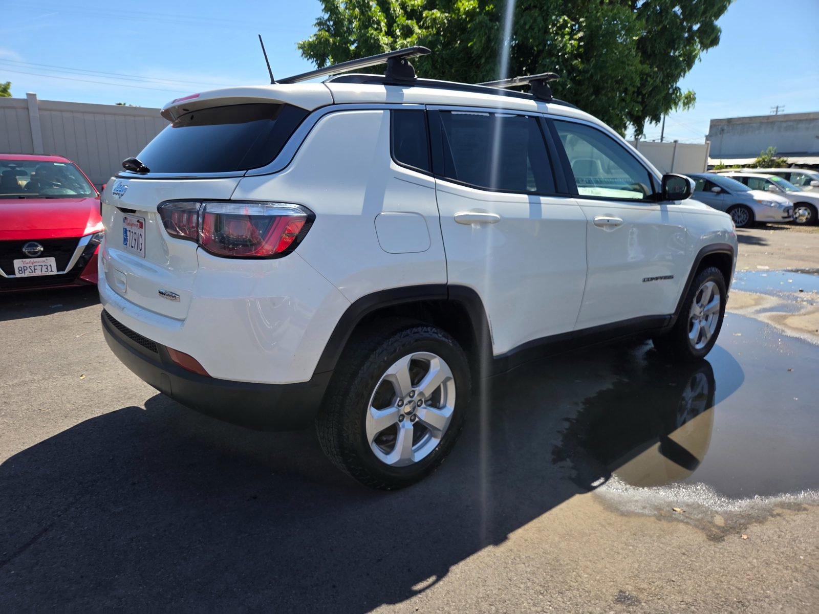 Used 2017 Jeep Compass Latitude w/ Popular Equipment Group image 3