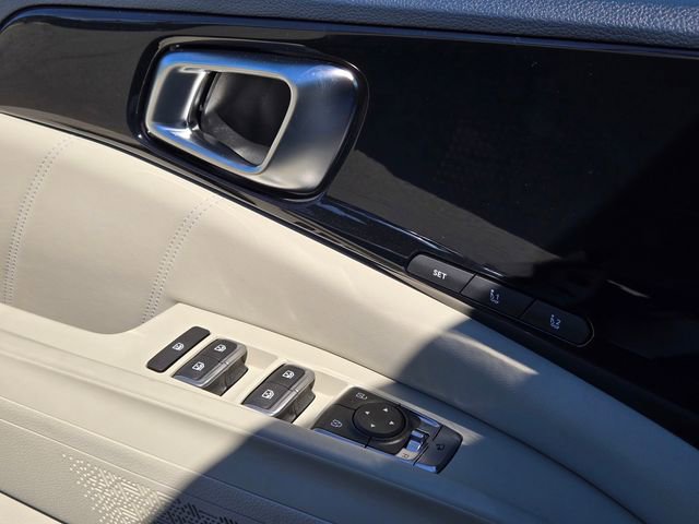 New 2026 Kia Carnival SX Prestige image 16