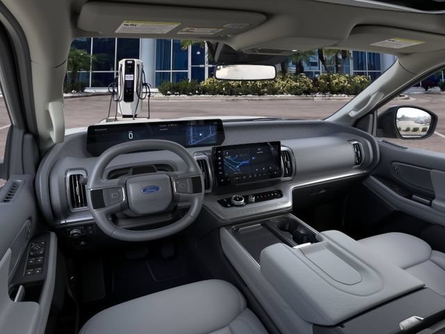 New 2026 Ford Expedition Active AWD/4WD image 9
