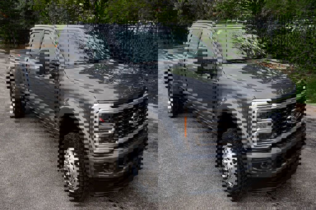 Used 2026 Ford F450 Platinum AWD/4WD image 4