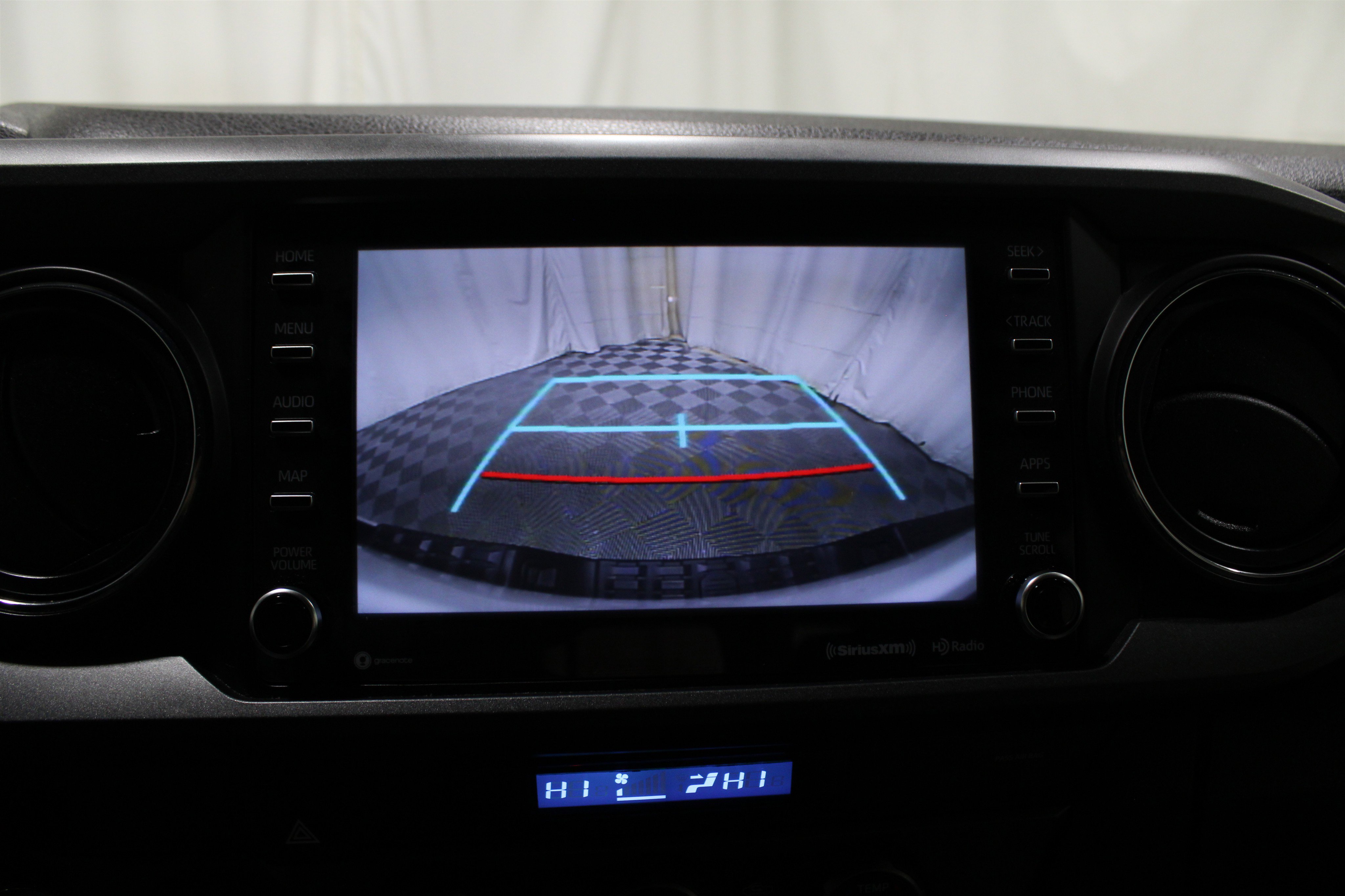 Used 2023 Toyota Tacoma TRD Off-Road w/ Technology Package image 18