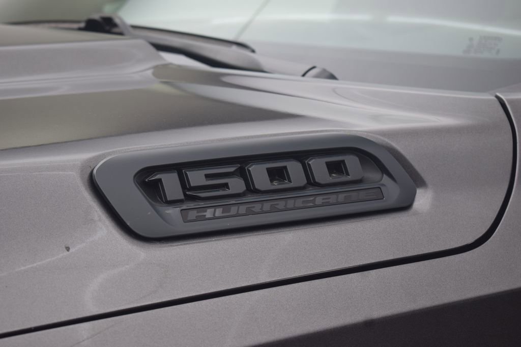 New 2026 RAM 1500 4x4 Crew Cab image 15