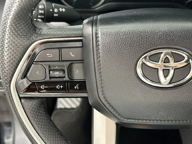 Used 2023 Toyota Tundra Limited w/ TRD Off-Road Package AWD/4WD image 20