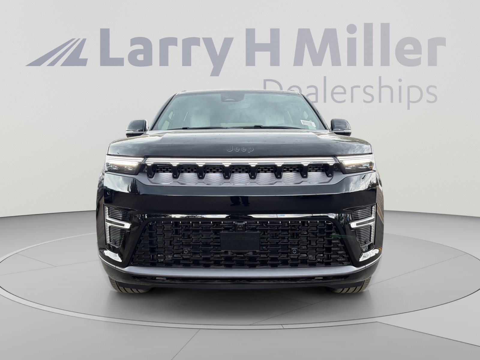 New 2026 Jeep Grand Wagoneer Limited AWD/4WD image 8