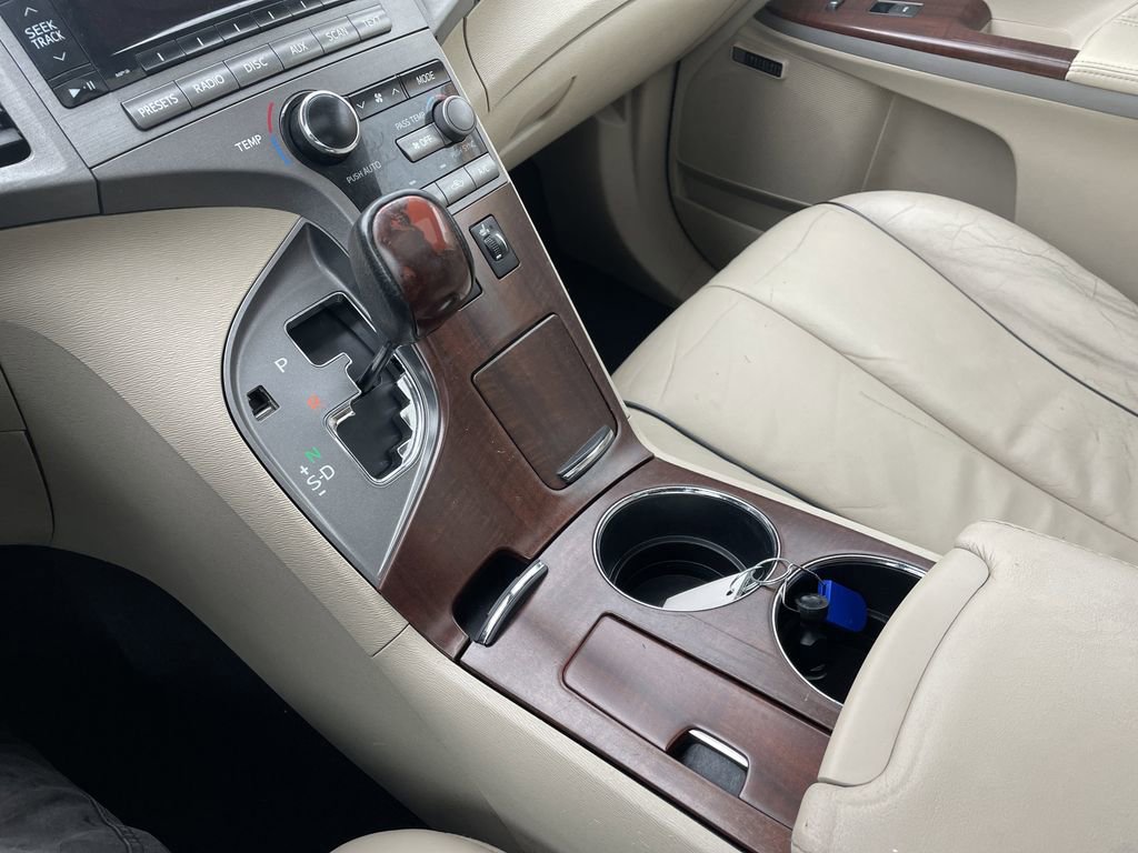 Used 2012 Toyota Venza XLE w/ XLE Premium Pkg AWD/4WD image 20