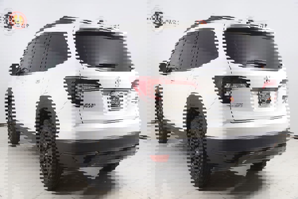 Used 2022 Honda Pilot TrailSport image 4