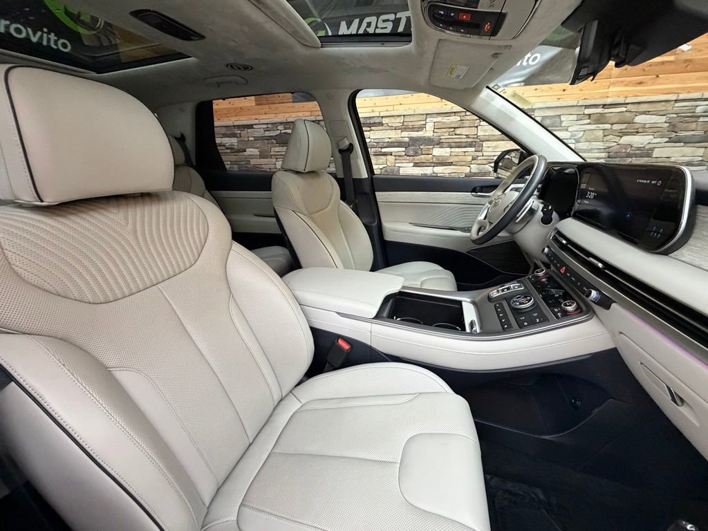 Certified 2023 Hyundai Palisade Calligraphy w/ Cargo Package image 15