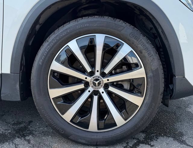 Certified 2023 Mercedes-Benz GLA 250 4MATIC image 11