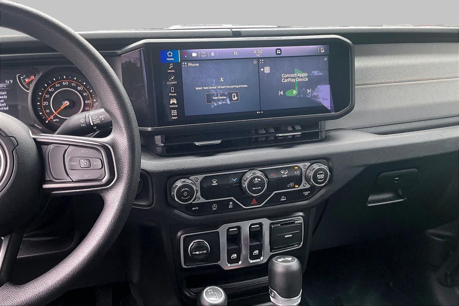Used 2025 Jeep Wrangler Sport AWD/4WD image 7