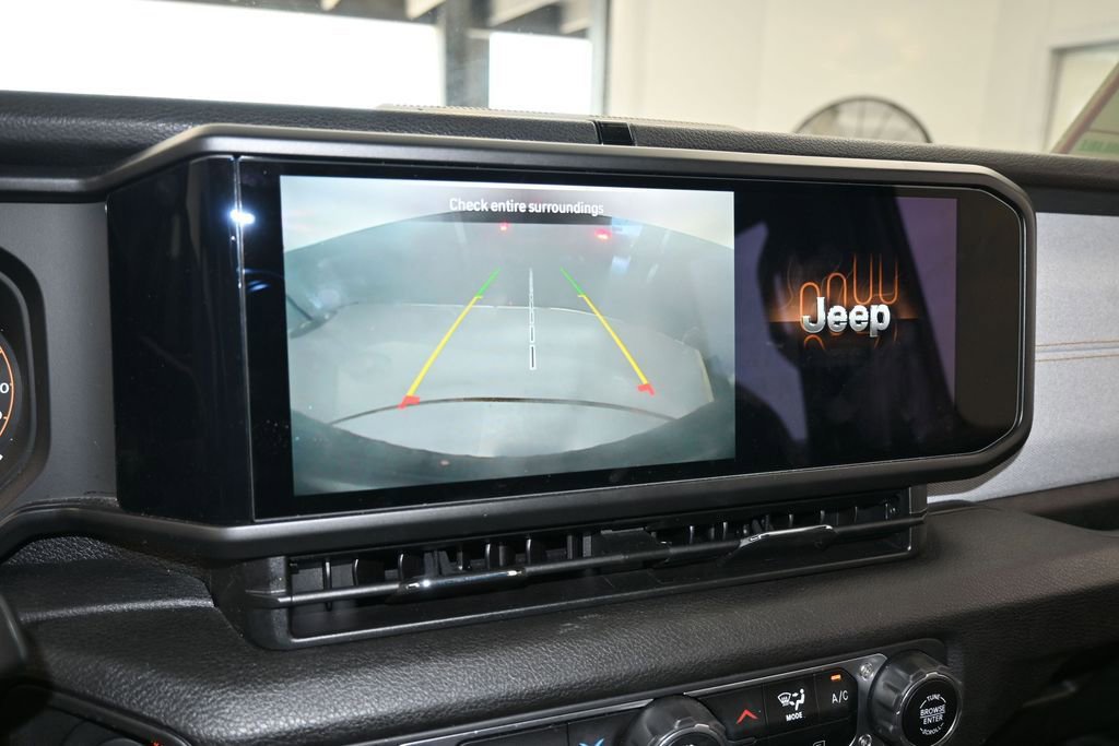 Used 2024 Jeep Wrangler Sport S AWD/4WD image 17