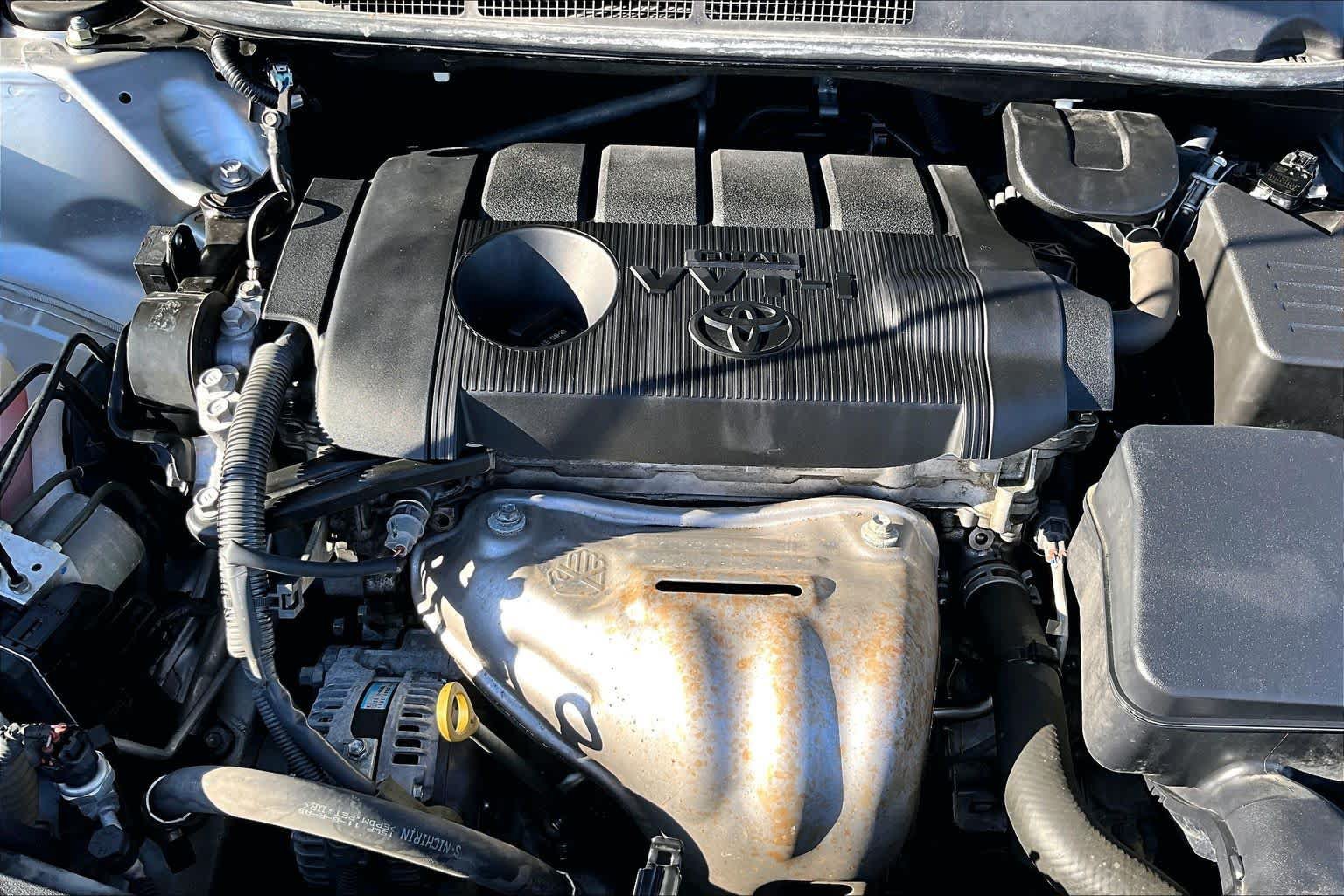 Used 2015 Toyota Venza LE FWD image 32
