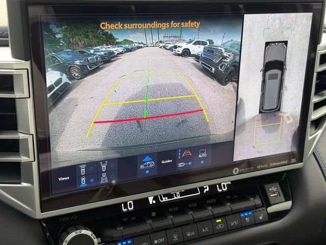 Used 2024 Toyota Sequoia Platinum AWD/4WD image 22