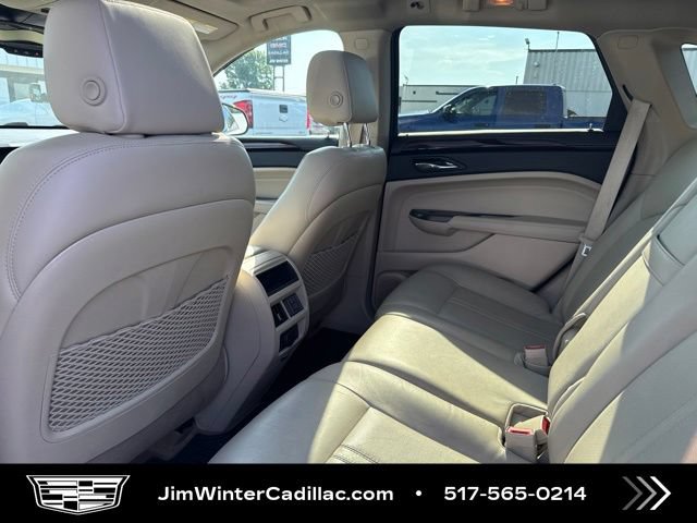 Used 2012 Cadillac SRX Luxury FWD image 10