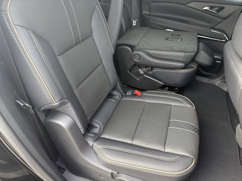New 2026 Chevrolet Traverse High Country image 39