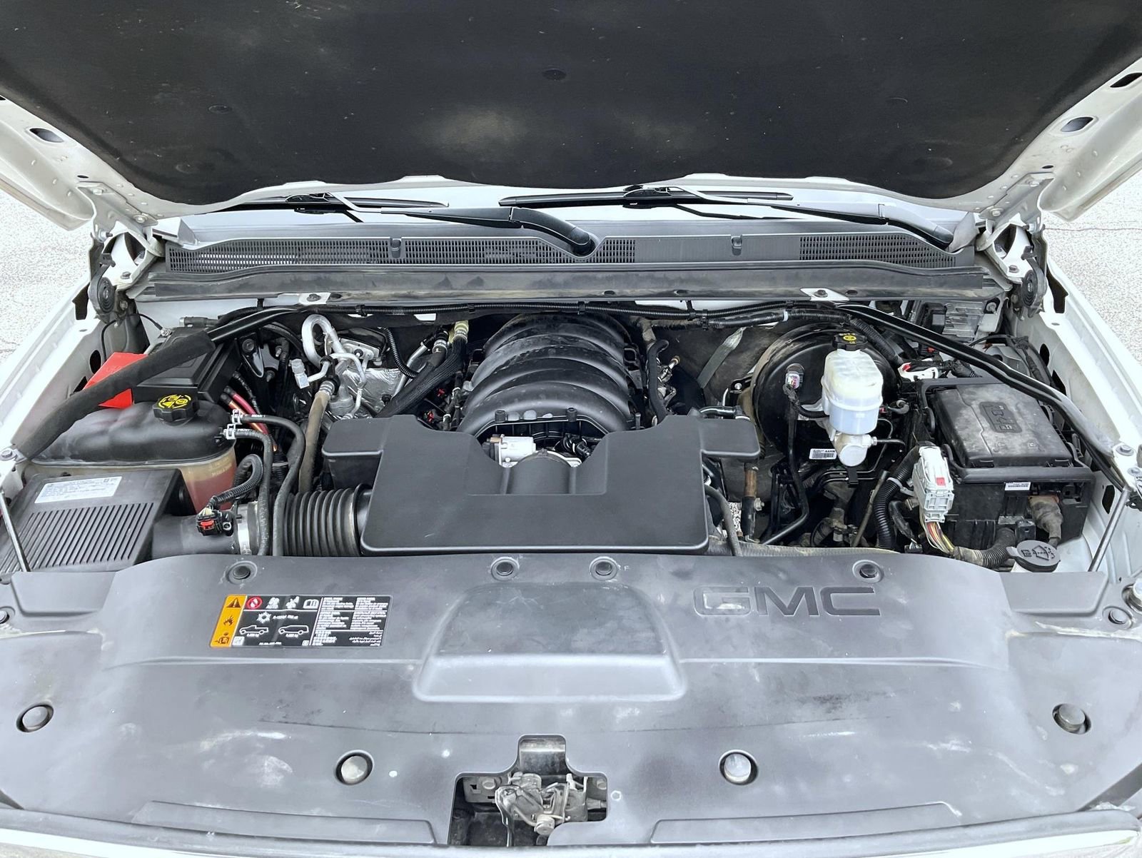 Used 2020 GMC Yukon Denali w/ Denali Ultimate Package image 25