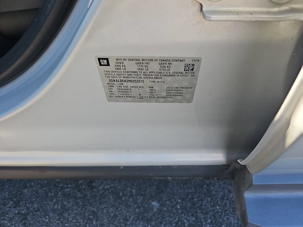 Used 2017 Chevrolet Equinox Premier FWD image 31