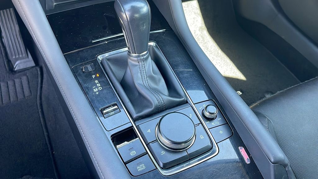 Used 2019 MAZDA MAZDA3 Sedan w/ Premium Package image 21