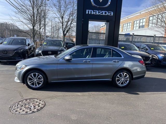 Used 2017 Mercedes-Benz C 300 4MATIC Sedan image 5