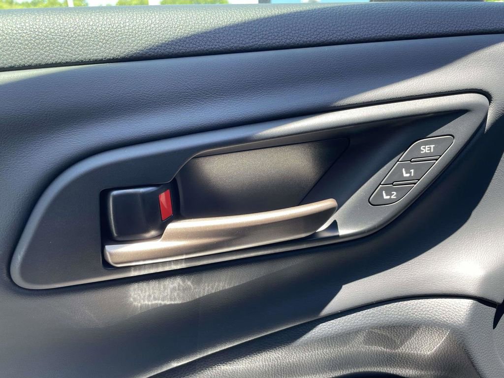 New 2026 Toyota Crown Platinum AWD/4WD image 29