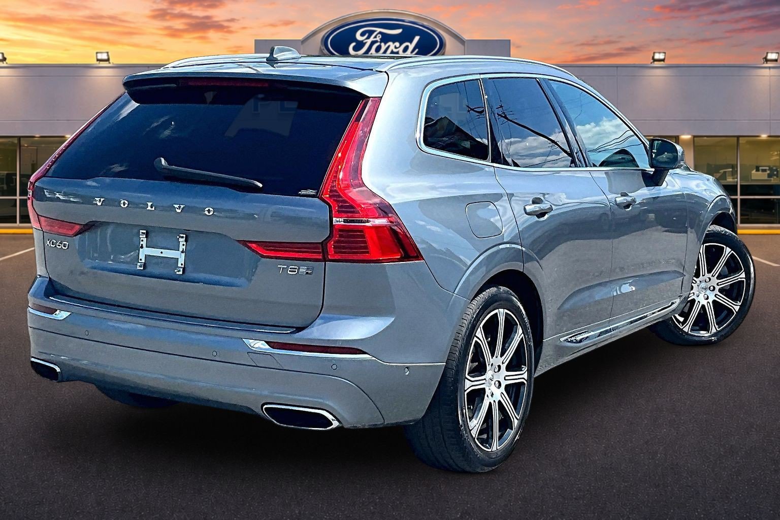 Used 2020 Volvo XC60 T8 Inscription AWD/4WD image 13