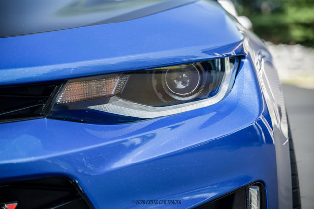 Used 2021 Chevrolet Camaro ZL1 RWD image 60
