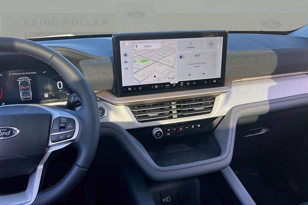 New 2026 Ford Explorer Active w/ Active Comfort Package image 7