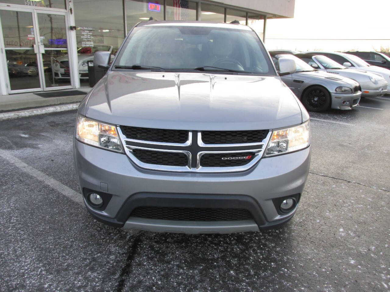 Used 2015 Dodge Journey SXT w/ Flexible Seating Group FWD image 9