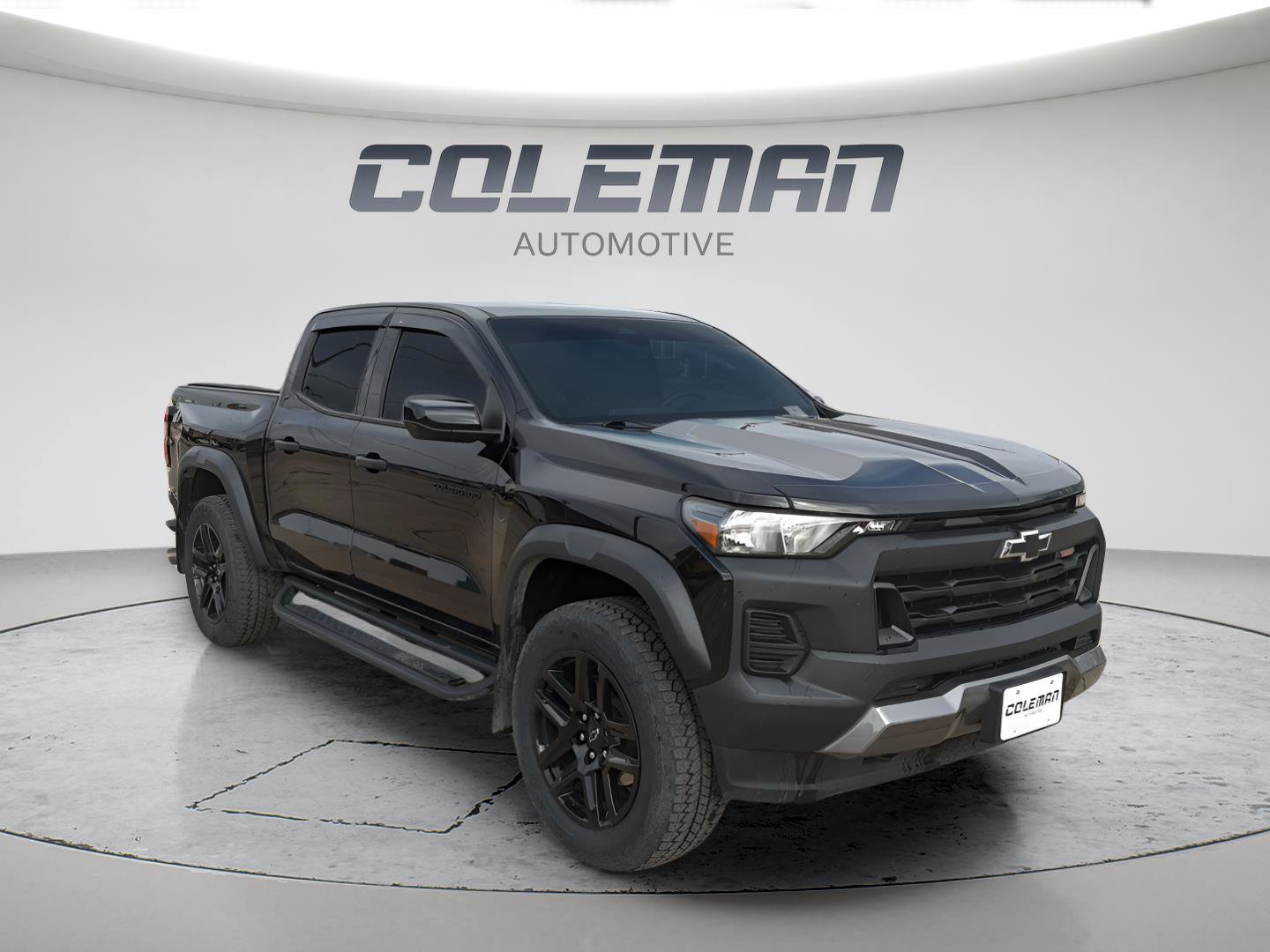 Used 2024 Chevrolet Colorado Trail Boss w/ Safety Package image 7