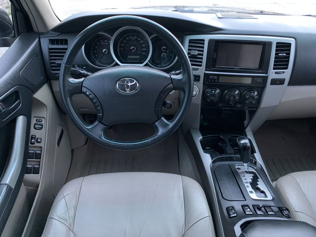 Used 2007 Toyota 4Runner Limited image 9