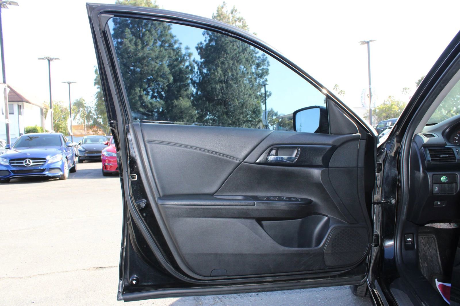 Used 2015 Honda Accord Sport image 7