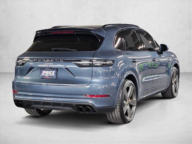 Used 2019 Porsche Cayenne Turbo image 5