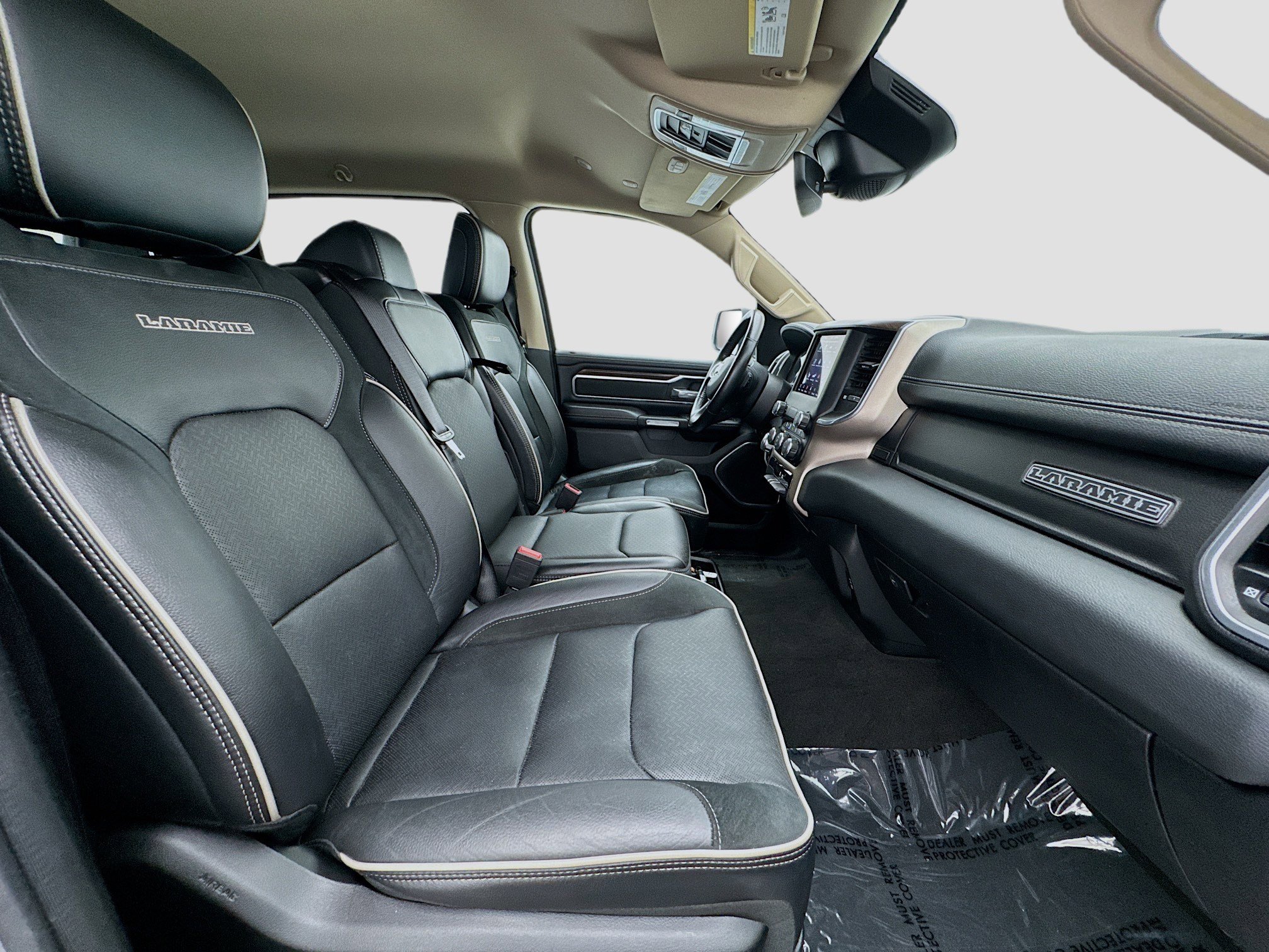 Used 2021 RAM 1500 Laramie w/ Off Road Group image 19