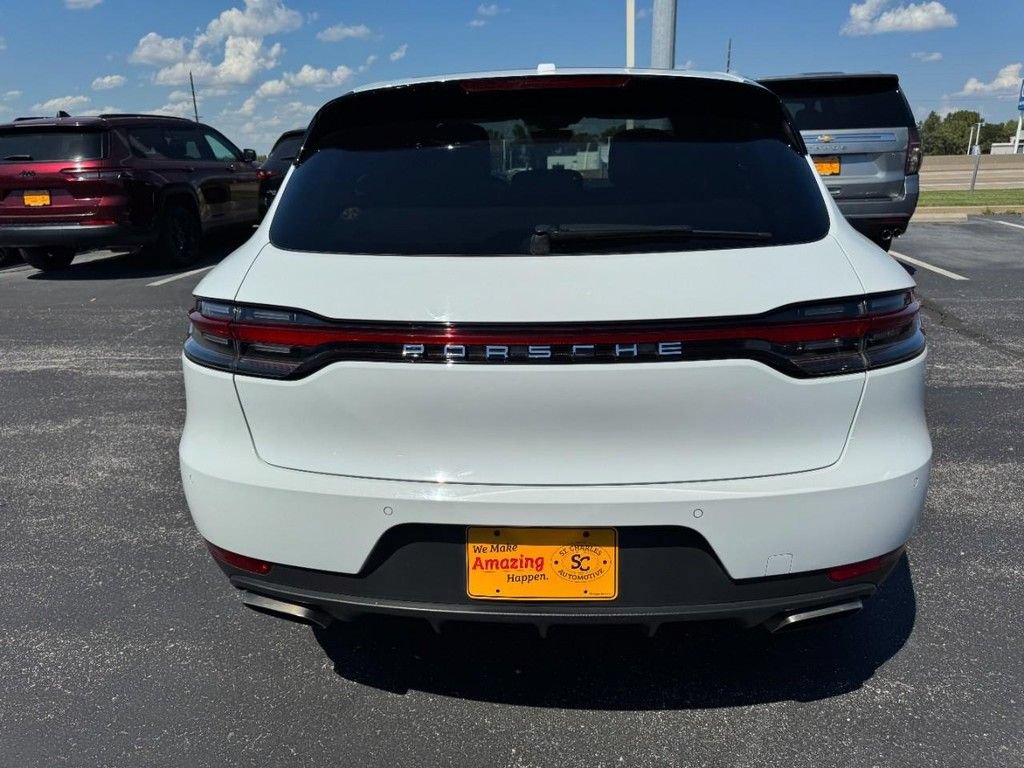 Used 2019 Porsche Macan AWD/4WD image 4