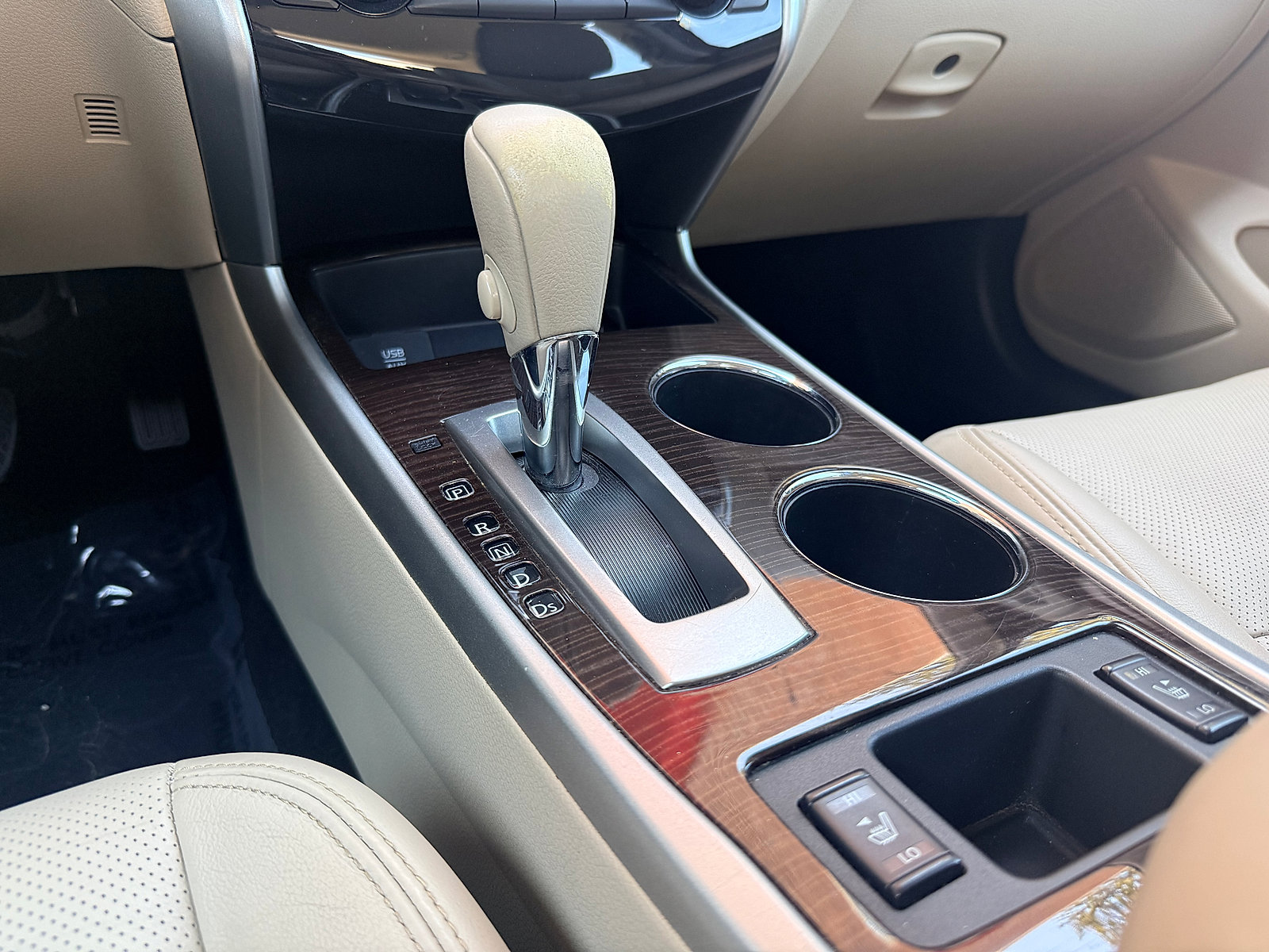 Used 2015 Nissan Altima 2.5 SL w/ Technology Package FWD image 14