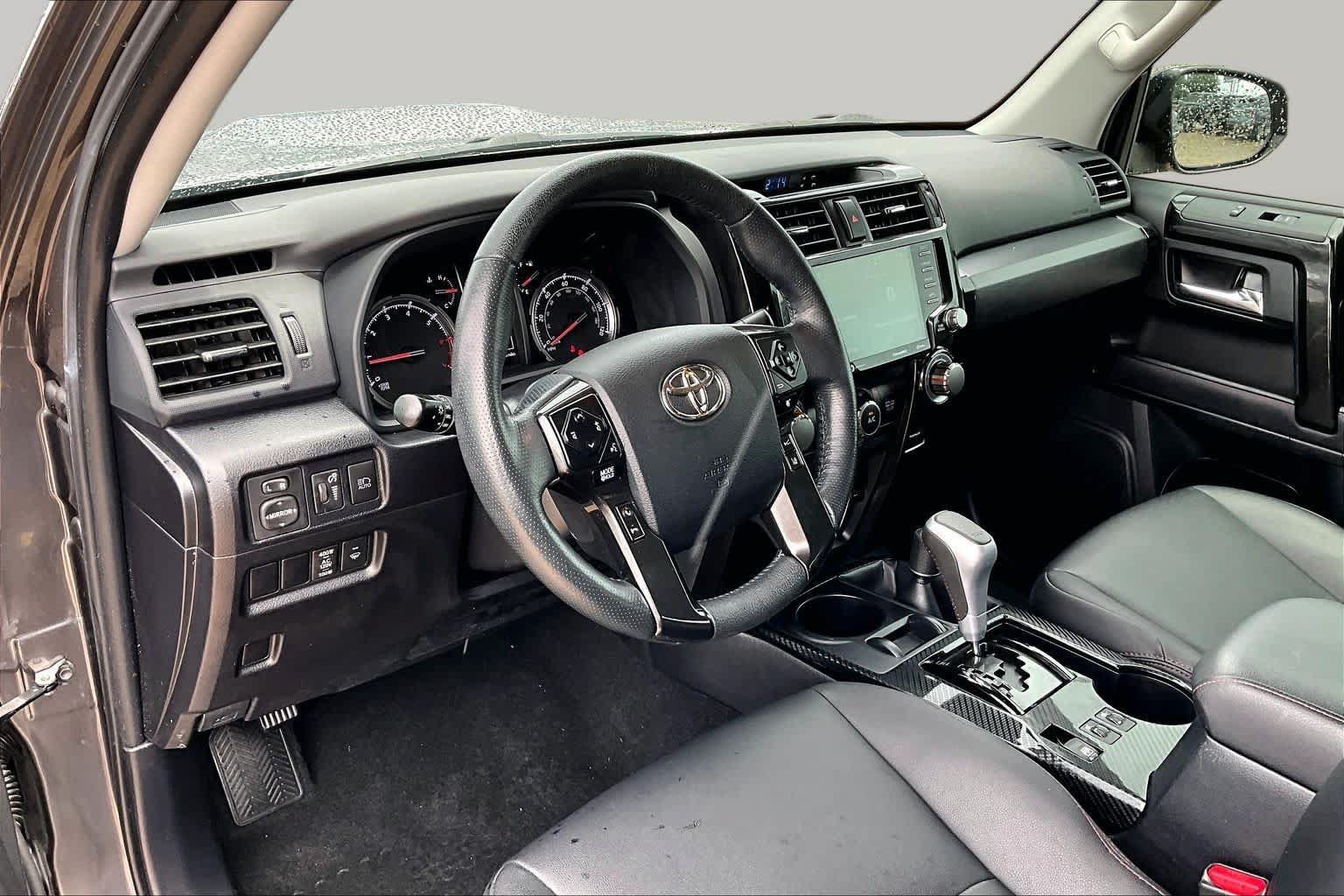 Used 2023 Toyota 4Runner TRD Off-Road Premium w/ Moonroof Package AWD/4WD image 18