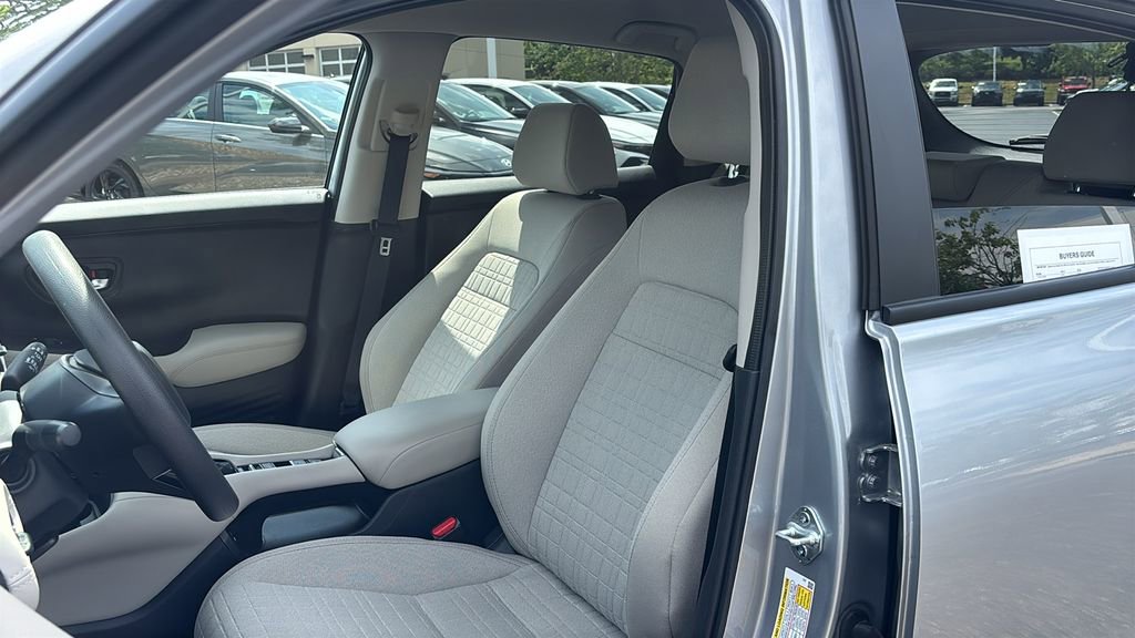 Certified 2026 Honda HR-V LX image 10