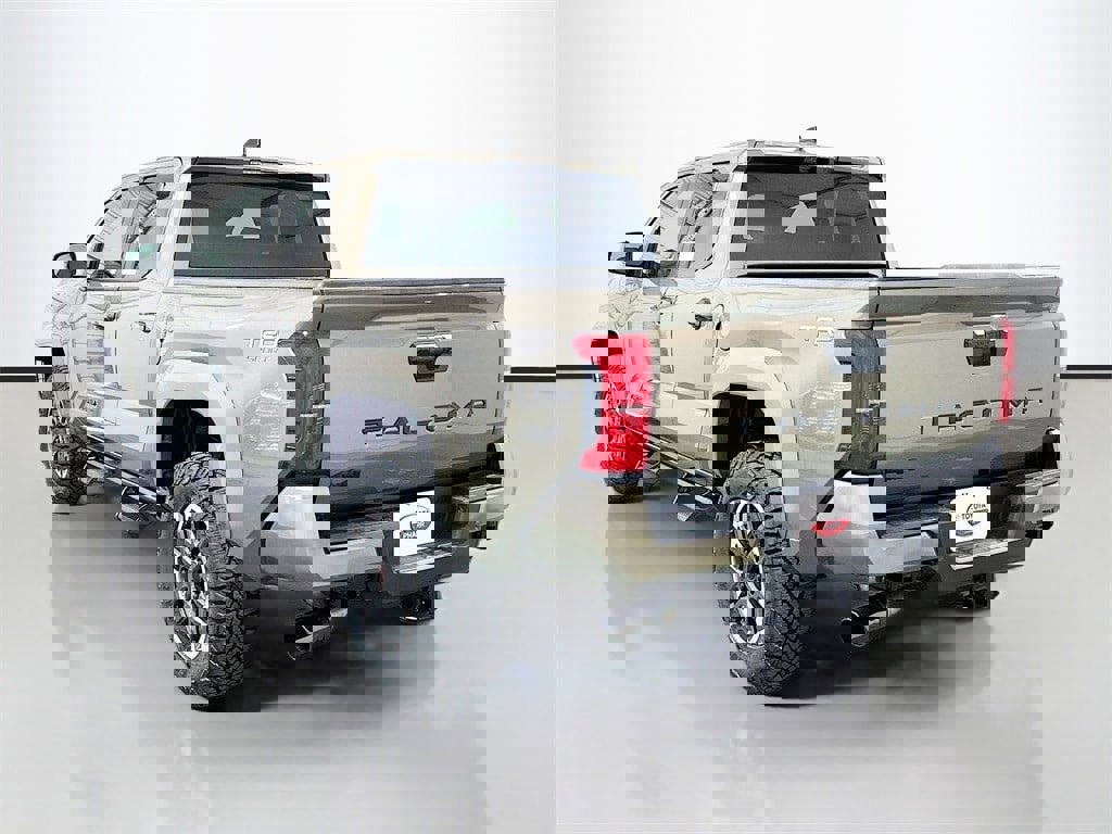 New 2025 Toyota Tacoma TRD Sport image 6