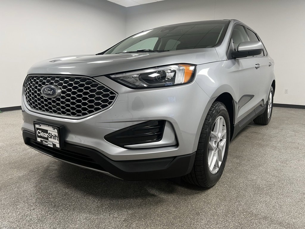 Used 2024 Ford Edge SEL image 4