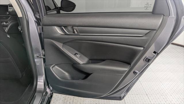 Used 2020 Honda Accord EX image 21