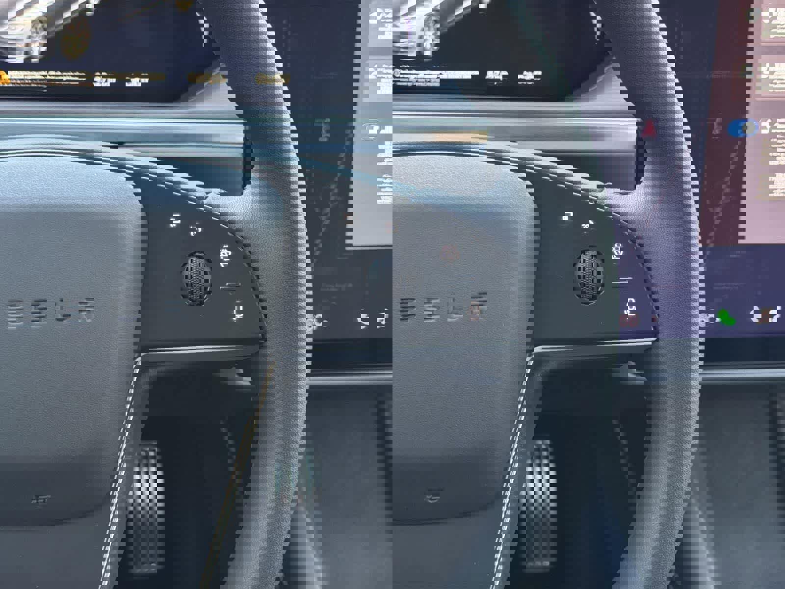 Used 2025 Tesla Model S image 14