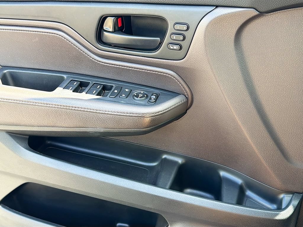 Used 2019 Honda Odyssey EX-L image 22