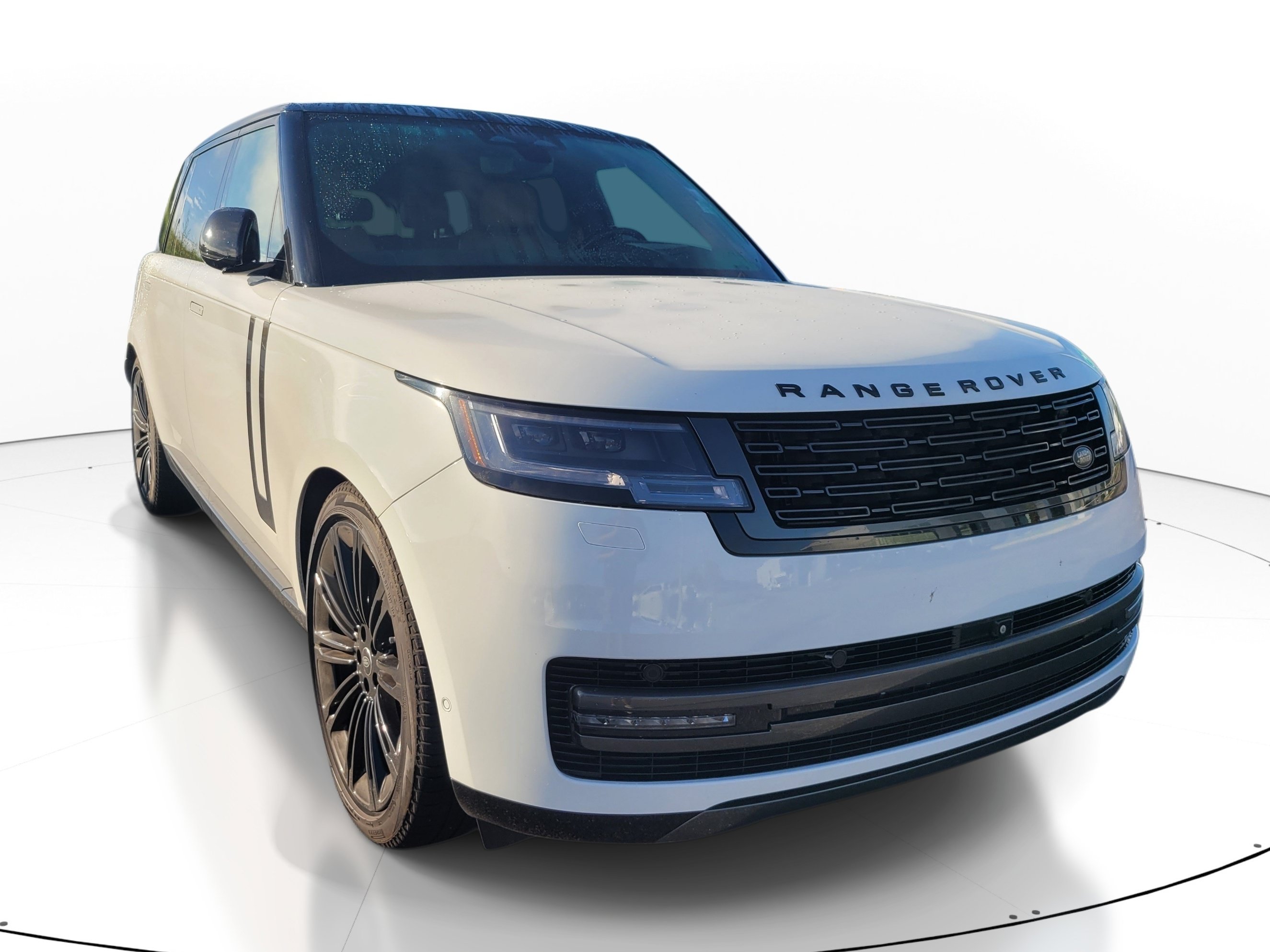 Used 2024 Land Rover Range Rover Long Wheelbase SE