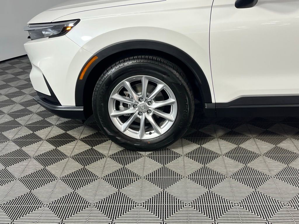 Used 2026 Honda CR-V EX image 12