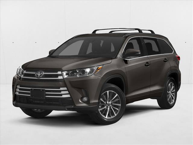 Used 2018 Toyota Highlander XLE FWD video 1