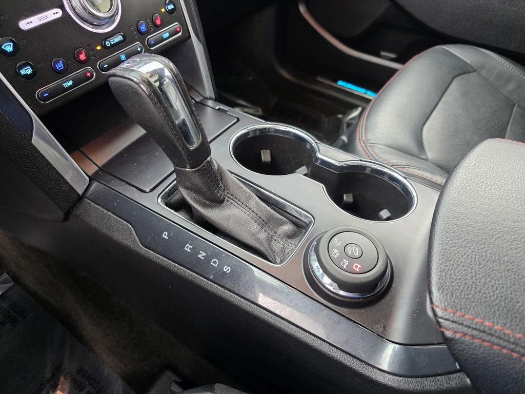 Used 2017 Ford Explorer Sport w/ Equipment Group 401A image 26